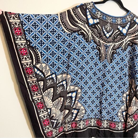 Flying Tomato Women's Blue Rayon Paisley Print Pullover Poncho Top Size Large - Picture 12 of 13